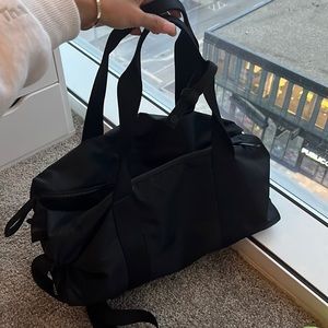 Lululemon duffle bag